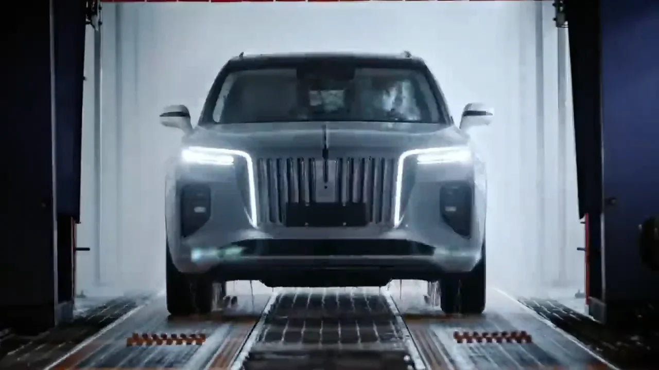 Hongqi E-HS9 2022