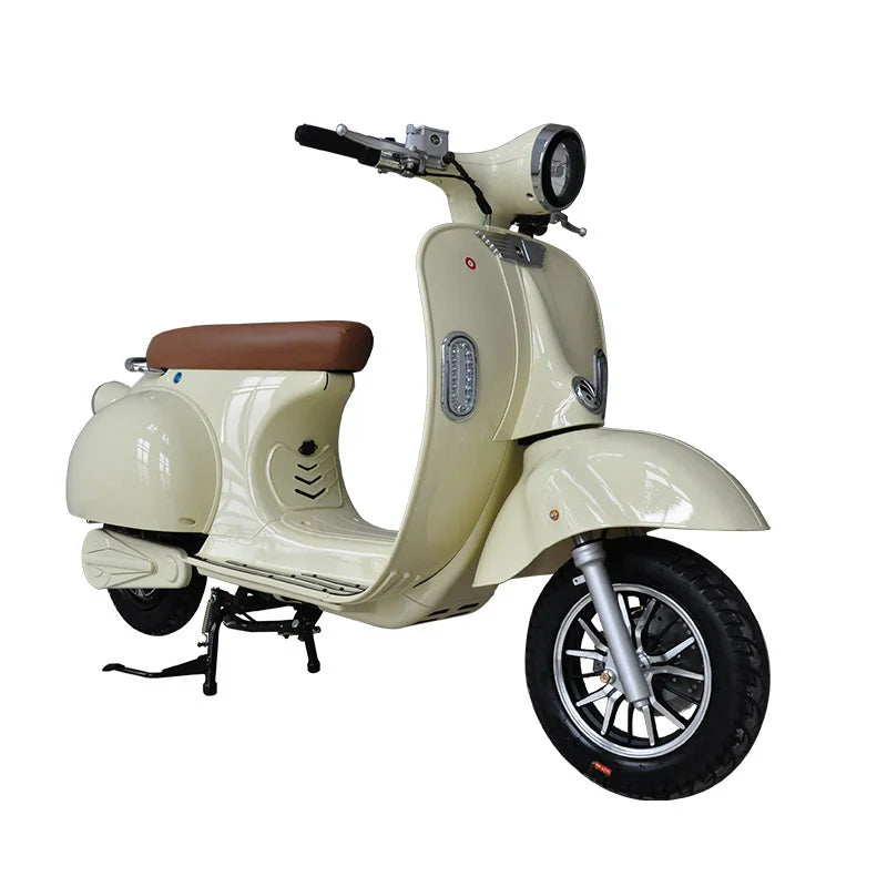 Scooter Électrique Rétro Roman