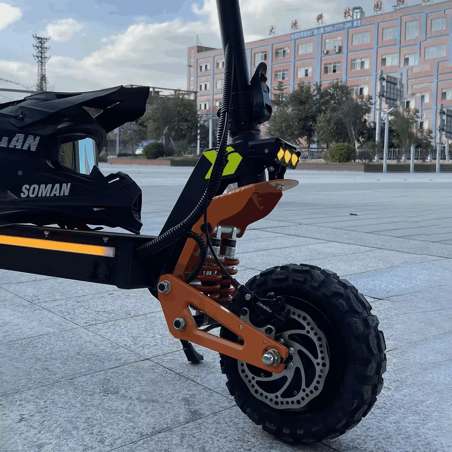 X5 Pro 2026 — Trottinette Électrique Double Moteur 6000W | 85 km/h | Tout-Terrain