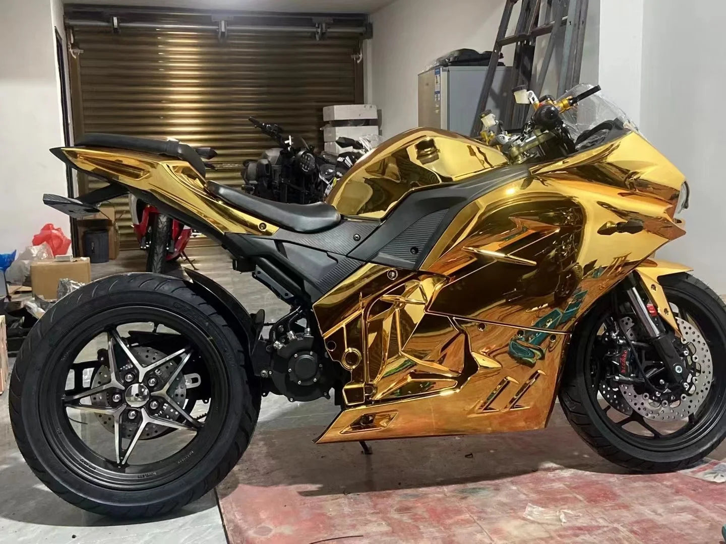Moto Électrique de Course